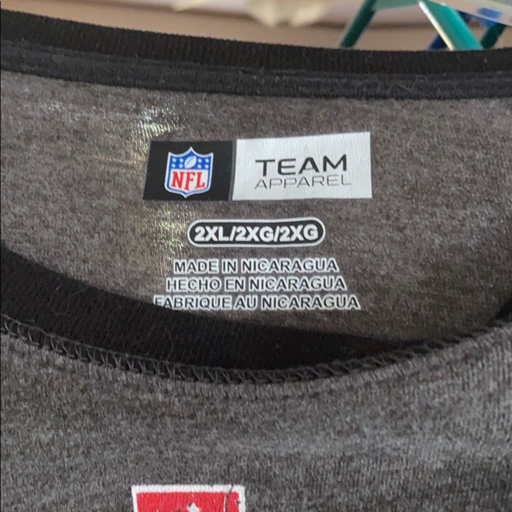 STEELERS Tee - Picture 3 of 3